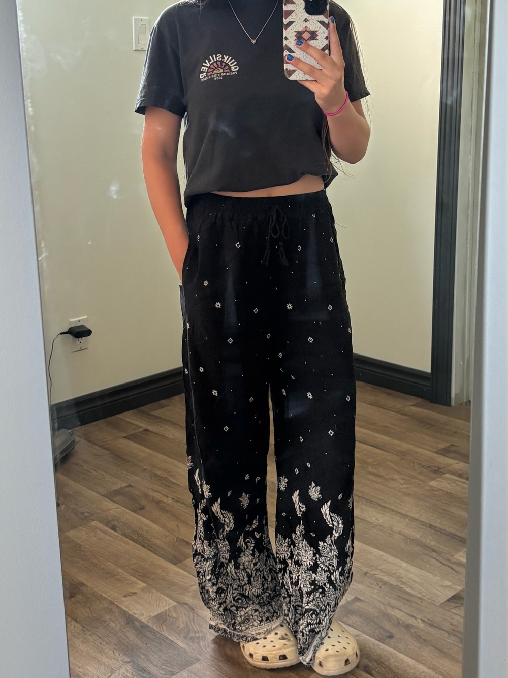 Garage yoga style pants